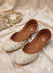 leather khussa - White