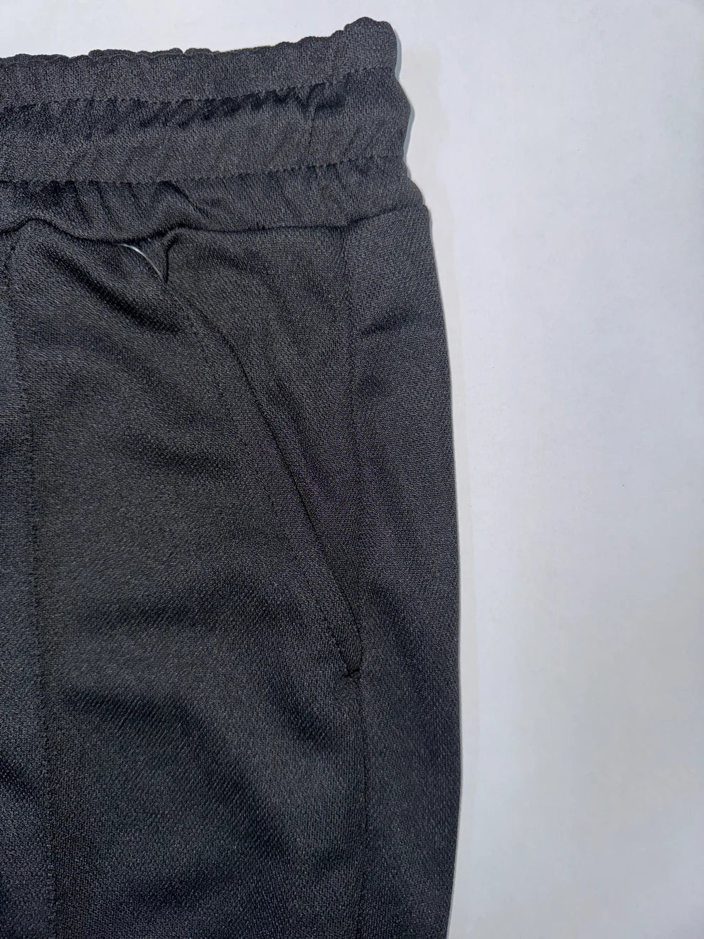 STRAIGHT FIT STRIPE TROUSER-BLACK